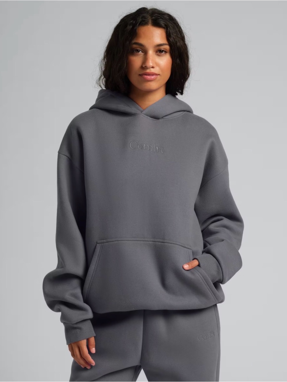 COMFRT sweatshirt + matching sweatpants worn once